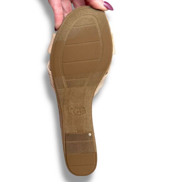 UGG Beige Linen and Suede Ankle Tie Wedge Sandals Women’s Size 10 EUC - Picture 4 of 11